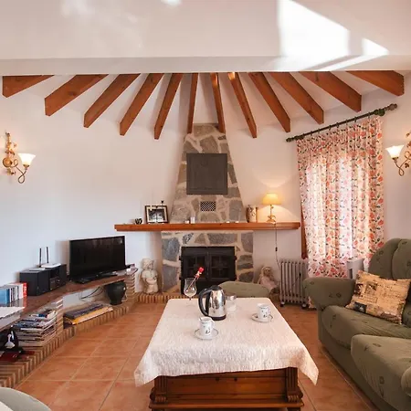 Villa Heno, Beautiful Detached With Large Private Pool - By Villamar