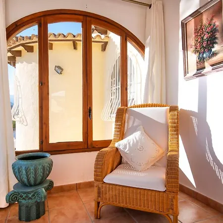 Heno, Beautiful Detached With Large Private Pool - By Villamar Villa Calpe