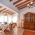 Heno, Beautiful Detached With Large Private Pool - By Villamar فيلة كاليبي