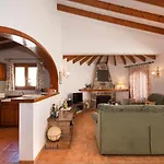 Heno, Beautiful Detached With Large Private Pool - By Villamar فيلة