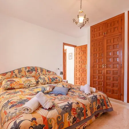 فيلة Heno, Beautiful Detached With Large Private Pool - By Villamar