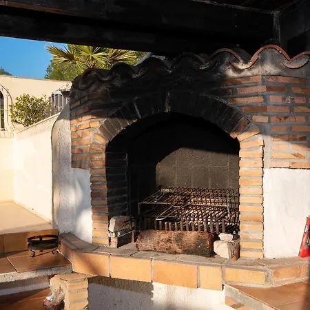 Heno, Beautiful Detached With Large Private Pool - By Villamar فيلة *